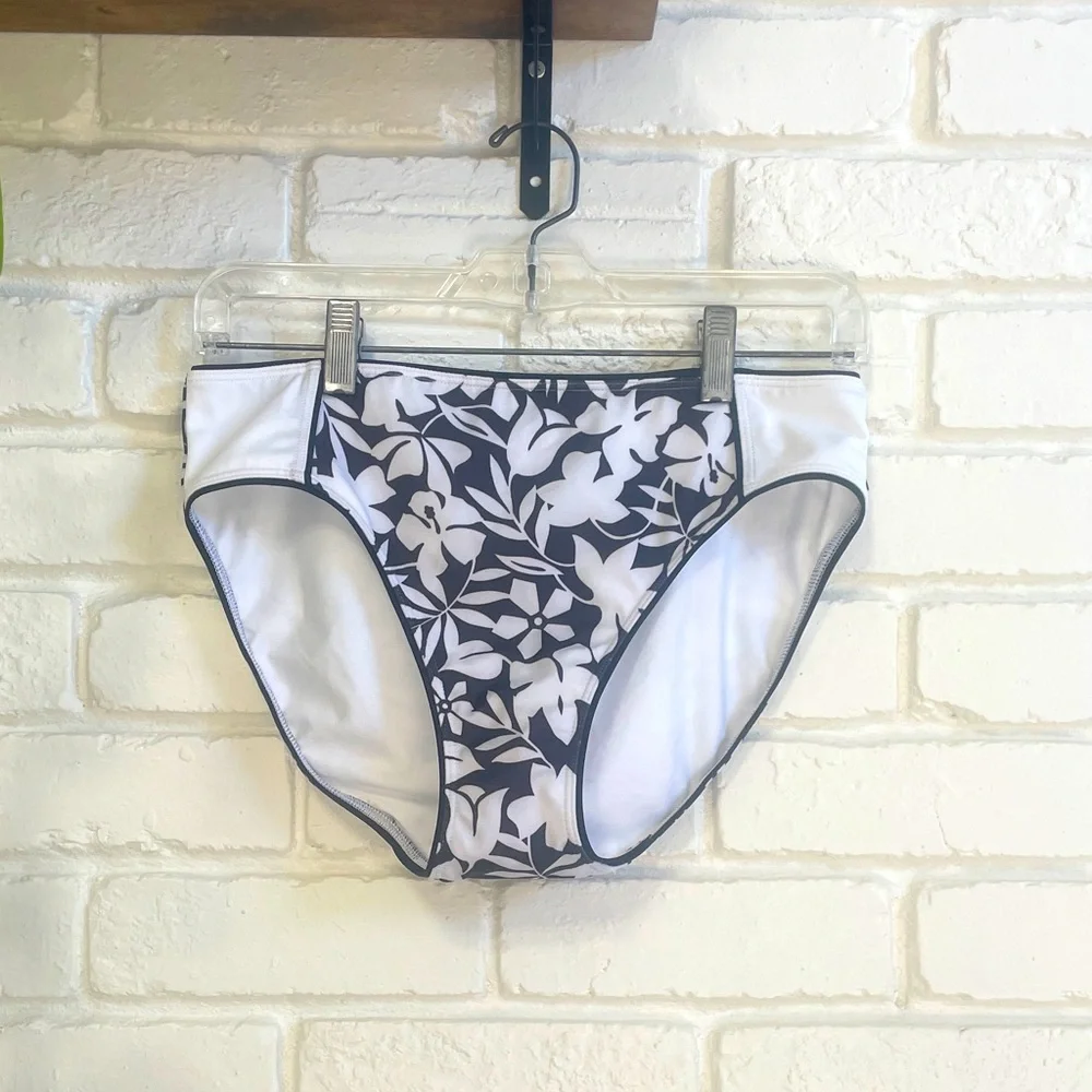 Lands' End Mid Waist Bikini Bottoms. Piped Havana Floral Black + White Sz 8 NWOT